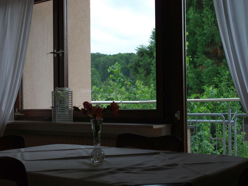 Ferienwohnung Mit Pool Straubenhardt Exteriér fotografie